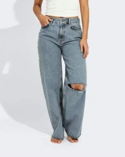 Baggy 520 Jeans -Bikbok Webbutik 7330480 520 f m modelheight 170 modelsize 27 32 jp baggy 520 jeans week 05 4 1