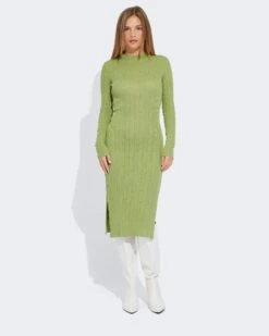 Flare Ribbestrikket Kjole -Bikbok Webbutik 7345209 733 f1 m mh 179 ms s dk flare bikbok 20745