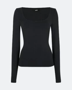 Cassidy Genser -Bikbok Webbutik 7348068 990 f f cassidy top 1 bikbok 199 1999