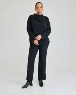 Affection Topp -Bikbok Webbutik 7349177 990 f1 m mh 173 ms l tl affection bikbok