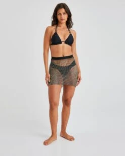 Diamond Cover Up Skjørt -Bikbok Webbutik 7350475 990 f1 m mh 170 ms s dks diamond cover up skirt bikbok 2