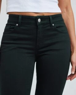 Peachy Low 990 12 Peachy Low 990 -Bikbok Webbutik 7351711 990 d1 m mh 170 ms s jp peachy low 990 bikbok 2198 2