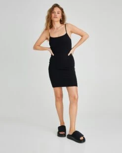 Havanna Kjole Med Stropper -Bikbok Webbutik 7352086 990 f1 m mh 179 ms s dk havanna bikbok