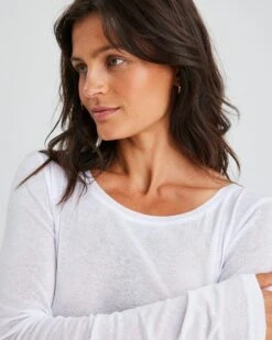 Supreme Layering Genser -Bikbok Webbutik 7355501 900 d1 m mh 170 ms s tl supreme layering bikbok 2 2