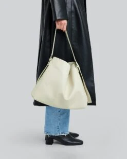 PU Tote Bag -Bikbok Webbutik 7355644 920 d m mh 178 ms s ap pu tote bikbok 1