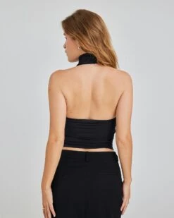 Isabella Halterneck Topp -Bikbok Webbutik 7355717 990 b m mh 179 ms s tt isabella bikbok 1 1 3